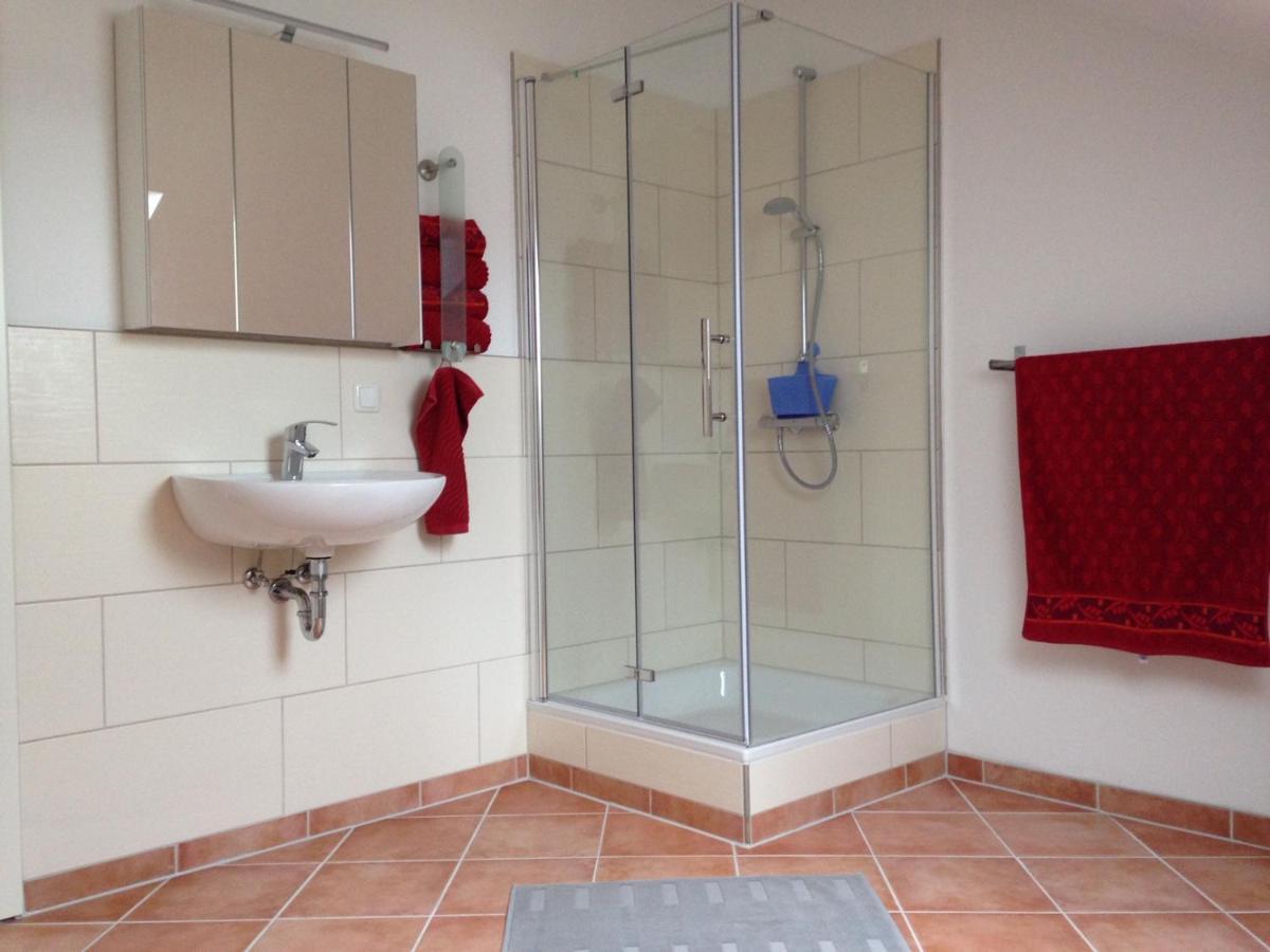 Gemuetliche, Grosszuegige Ferienwohnung Salzhausen Ngoại thất bức ảnh